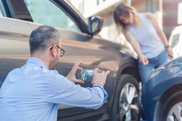 Professional Commercial Auto Insurance technician working in Sparks, NV